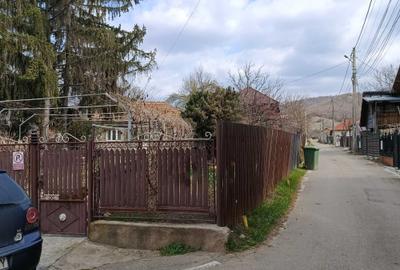 Casă în Pleșcoi - 2