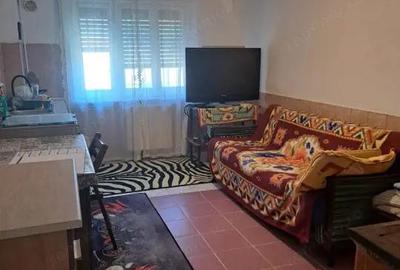 Casă cu 8 camere cu Teren 330 Mp în Central - 11