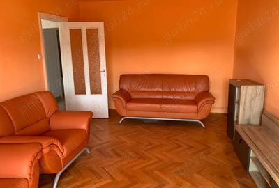 Apartament cu 3 camere de inchiriat Apartament cu 3 camere de inchiriat - 3