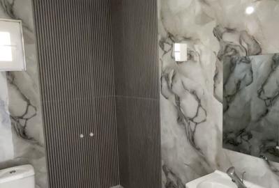 Casă cu 3 camere cu Teren 300 Mp în Lumina - 1