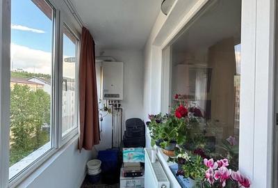 Apartament cu 3 camere decomandat în Central - 3