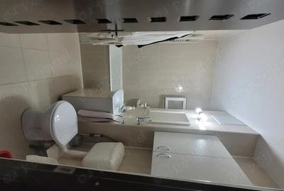 Garsonieră decomandată în Petros - 1