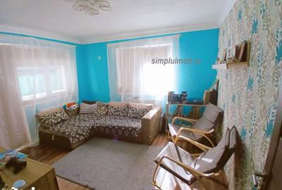 Apartament cu 3 camere decomandat în Titan - 8
