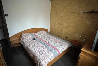 Apartament 2 camere de inchiriat sector 4 - 1