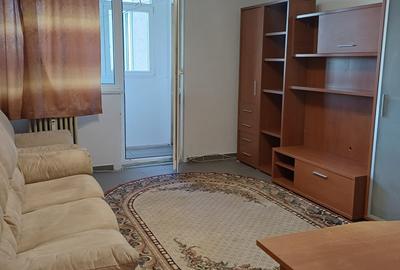 Apartament cu 2 camere decomandat în Drumul Taberei