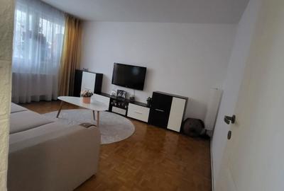 Apartament cu 2 camere decomandat în Roșu - 6
