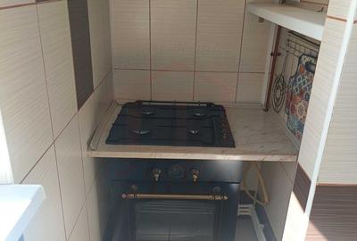 Garsonieră decomandată, mobilată în Micro 20 - 5