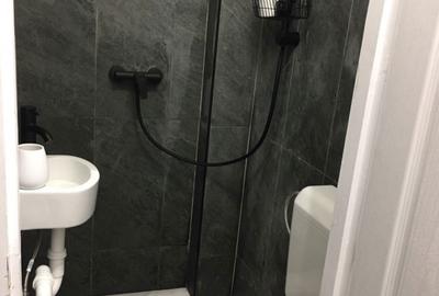 Garsonieră decomandată în Astra - 7