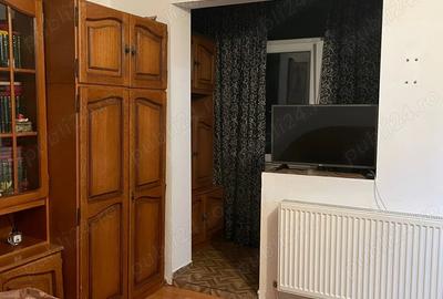 Inchiriez apartament 2 camere - 3