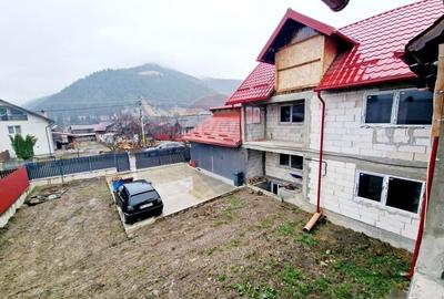 Casă / Vilă la munte - 41