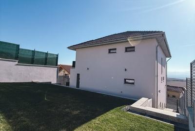 Casă individuală cu 4 camere cu Canalizare în Șura Mare - 4