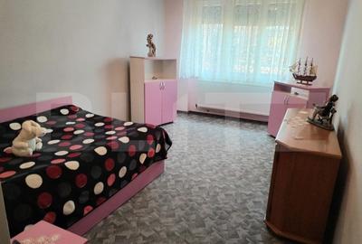 Casa de vanzare, suprafata 300 mp, zona 14 Mai - 6