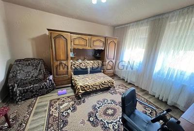 Casă cu 4 camere cu Teren 1500 Mp în Variaș - 8