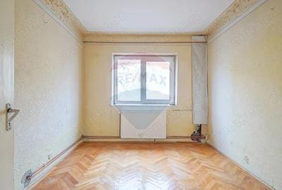 COMISION 0 | Apartament 3 camere de vanzare | De renovat | Triaj | - 9