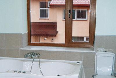 Vila 2009 adiacent Erou Iancu Nicolae,P+1,ut 250mp,5 cam,3 bai,garaj,teren 400mp Vila 2009 adiacent Erou Iancu Nicolae,P+1,ut 250mp,5 cam,3 bai,garaj,teren 400mp - 5