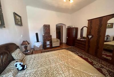 Apartament cu 3 camere semidecomandat în Boul Roșu - 10