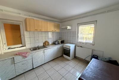 Casă individuală cu 9 camere cu Teren 515 Mp în Predeal - 6