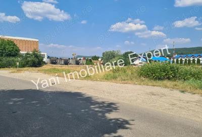 Teren de 393 mp, în Central - 12