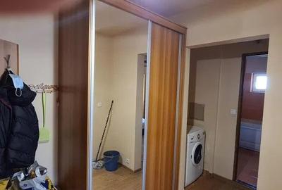 Apartament cu 2 camere, decomandat, etajul 3/4, zona Nicolina-Lidl - 8