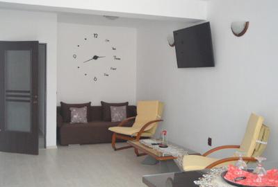 Apartament cu 2 camere decomandat în Central - 1