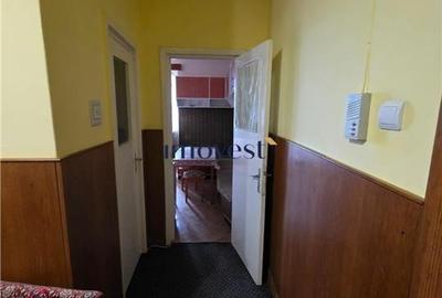 Apartament cu 3 camere decomandat în Central - 14