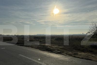 Teren IV 7.500 mp, toate utilita?ile la front de 25 m, zon - 3