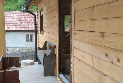 Casă cu Teren 969 Mp în Rășinari - 3