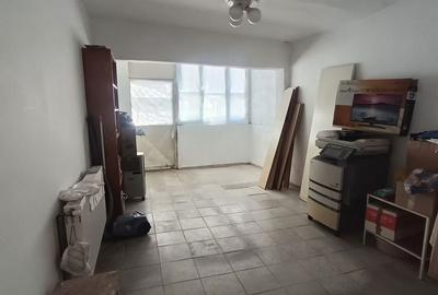 Spațiu comercial, de 78 mp, în Micro 11 - 1