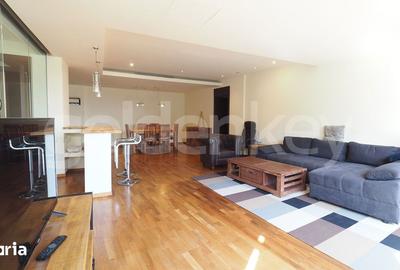 Apartament cu 3 camere în Central - 2