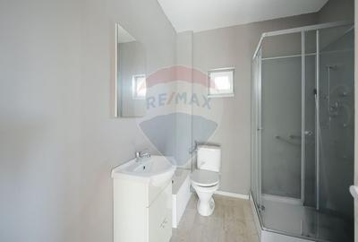 Casă cu 5 camere cu Teren 1000 Mp în Oșorhei - 9