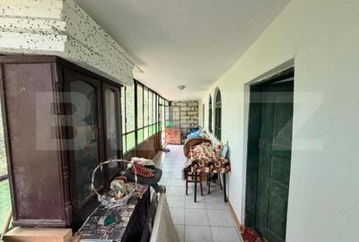 Casă cu Teren 1192 Mp în Central - 6