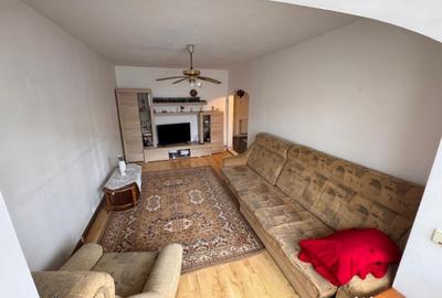 Vand apartament 4 camere zona Spitalul Judetean - 2