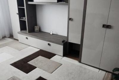 Inchiriez apartament Zarnesti Blocuri - 1