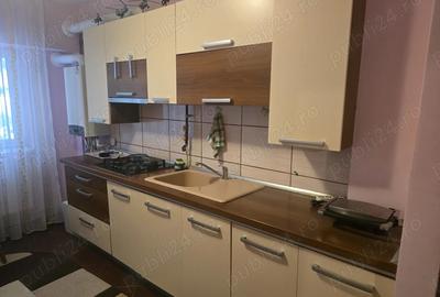 Apartament 2 camere etaj 2 4 zona jandarmeriei mobilat si utilat - 9