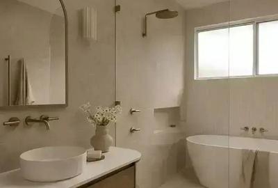 Apartament cu 3 camere decomandat în Central - 3