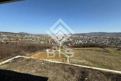 Casă pe Valea Sigmirului cu Priveliște Deosebită - 11