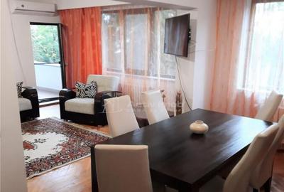 Apartament 4 Camere decomandat Etaj 1 - 3