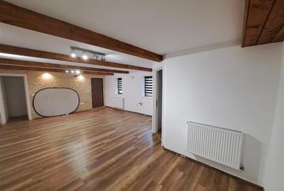 Spatiu pentru birouri, 32 mp, situat in zona Centrala! - 1