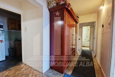 Apartament cu 3 camere decomandat, mobilat în Cetate - 2