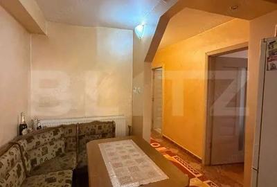 Apartament 2 camere, decomandat, 40 mp, parter, mobilat ?i utilat, zona 9 Mai - 4