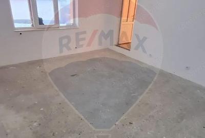 Casă cu Teren 800 Mp în Gălățeni - 19