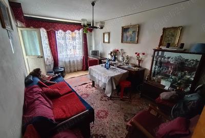 Apartament 3 camere de vinzare - 3