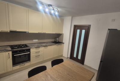Apartament cu 4 camere decomandat, mobilat în Vitan - 3