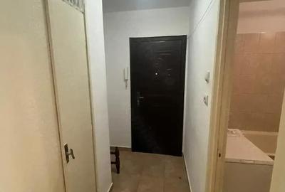 Garsonieră semidecomandată în Lidia