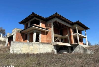 Casă cu 6 camere cu Teren 1200 Mp în Oncea - 8