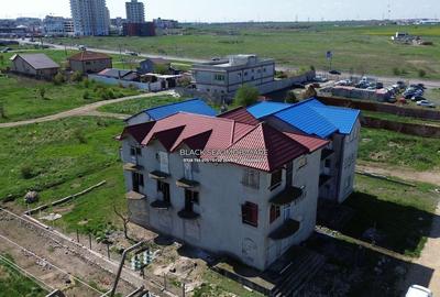 Vila P+2 E De vanzare!!! 14 Camere, 12 dormitoare l zona Palazu Mare - 1