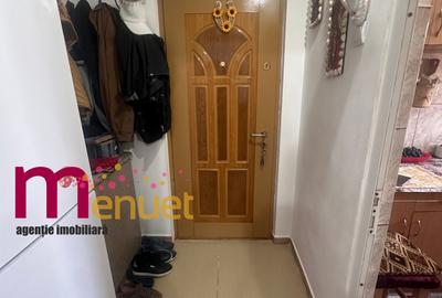 Apartament 2 camere , zona Neptun ,etaj 3 - 7