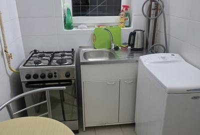 Universitate , Sala Palatului - 10