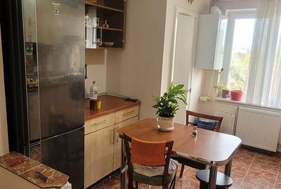 Apartament cu 2 camere semidecomandat în Complex Studențesc - 2