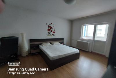 Garsonieră decomandată în Decebal - 8